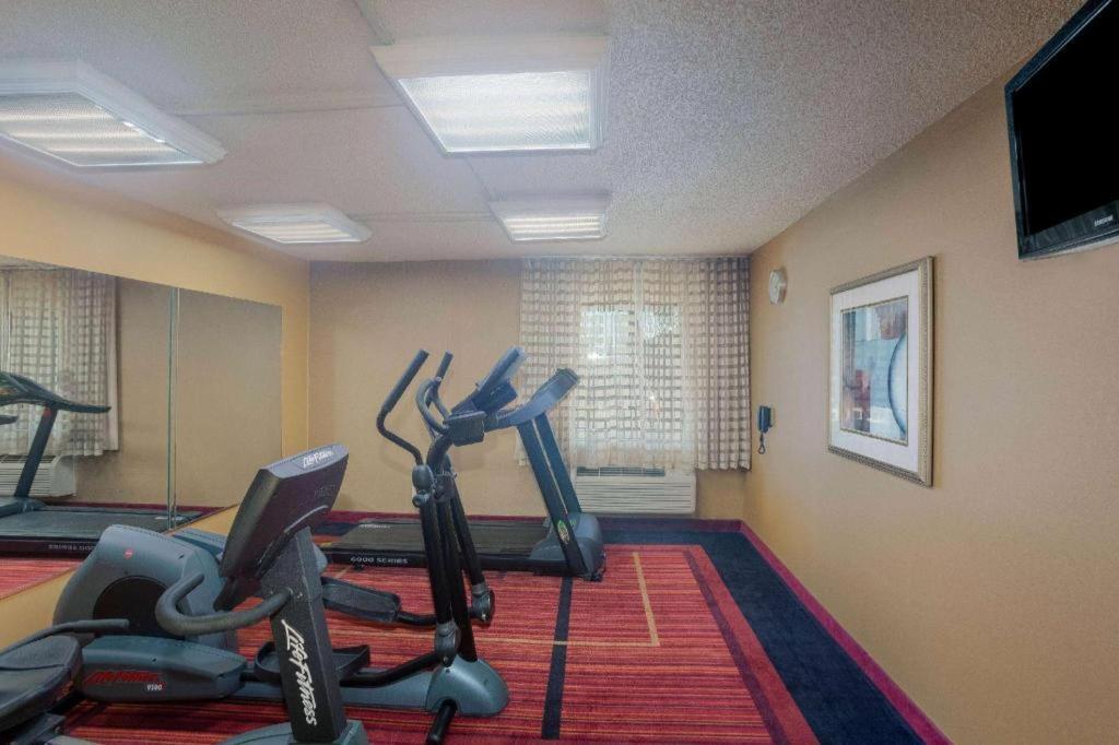 La Quinta By Wyndham Springdale Hotel Bagian luar foto