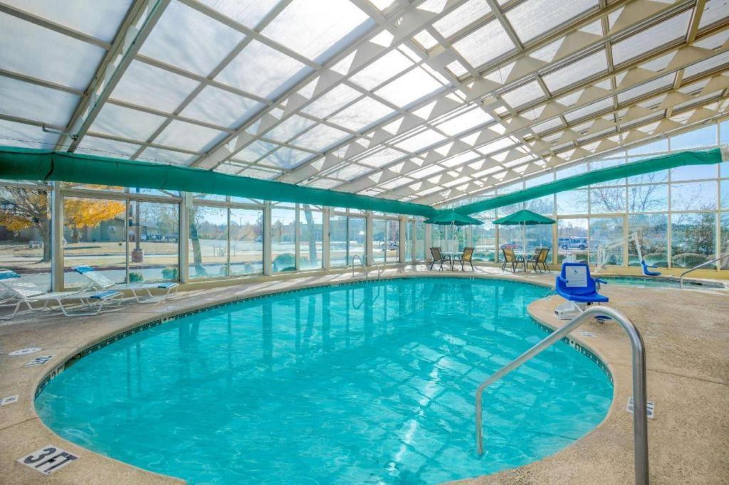 La Quinta By Wyndham Springdale Hotel Bagian luar foto